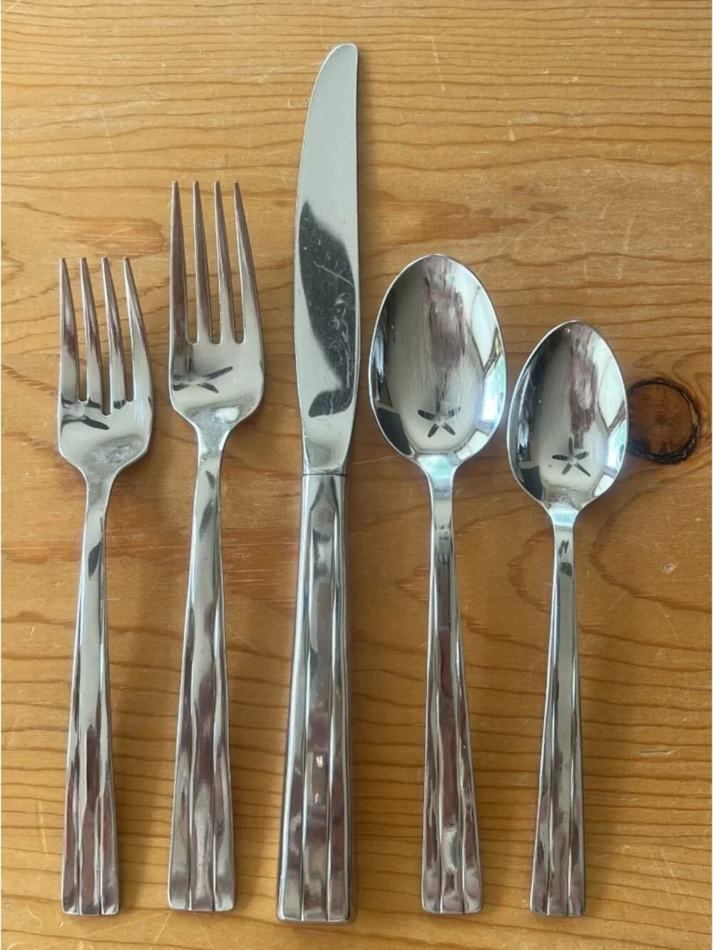 Oneida Camden Stainless Steel 5-Piece Flatware Set Service For 10